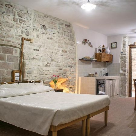 Monolocale Centro Storico Lejlighed Gubbio Eksteriør billede